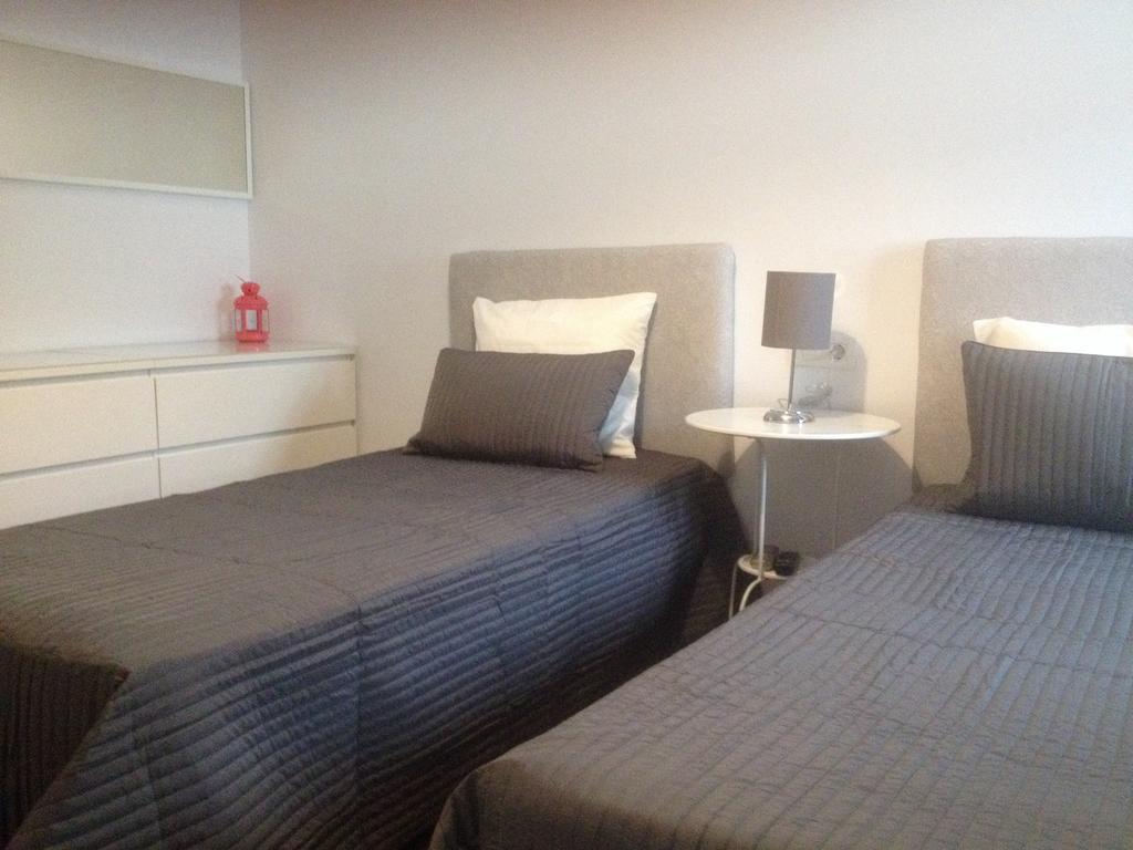 Hostal Montilla Sotogrande Torreguadiaro Exterior foto